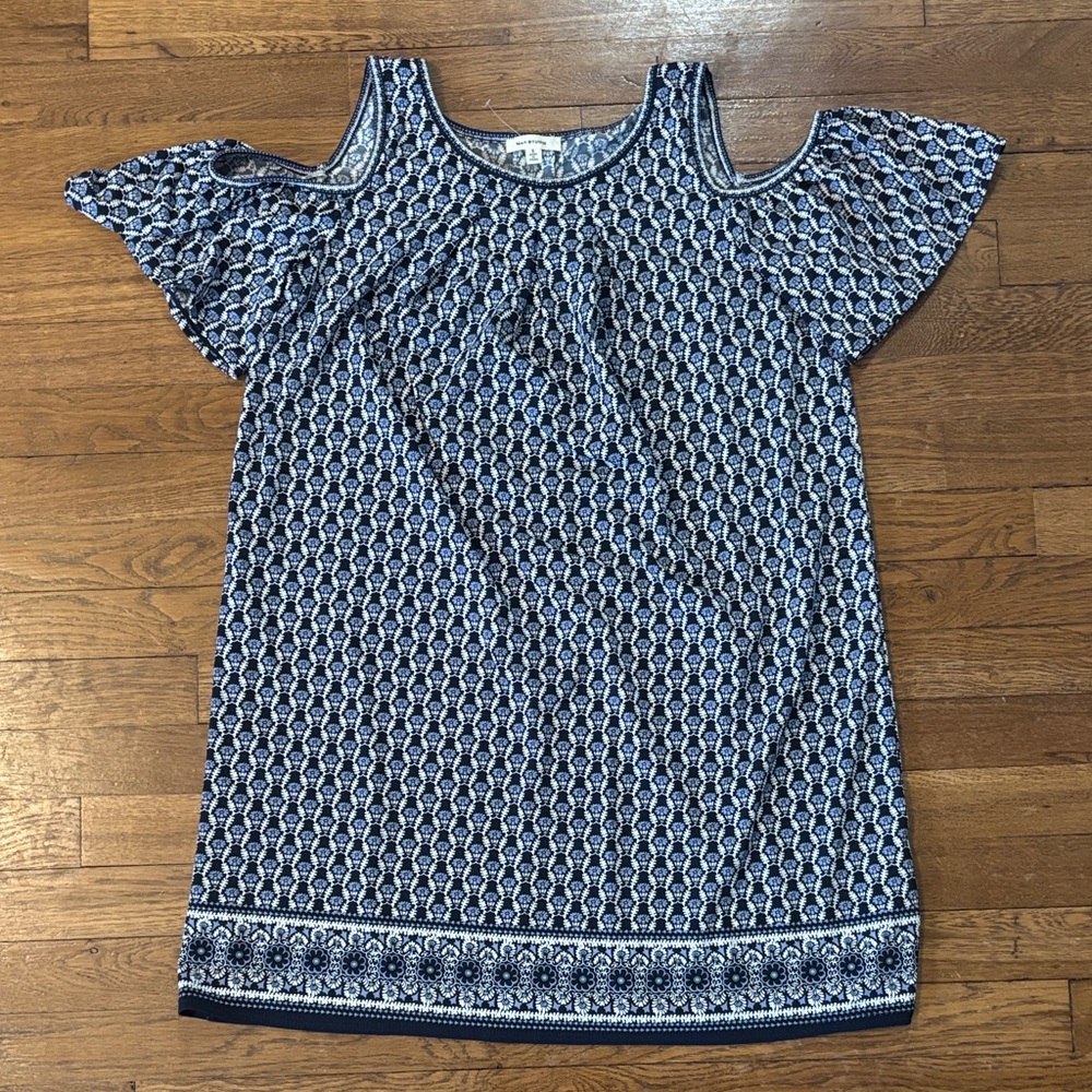 Max Studio Women’s Long Shirt / Short Dress, Great Condition! Size Small